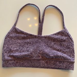 Lululemon flow Y sports bra size 4